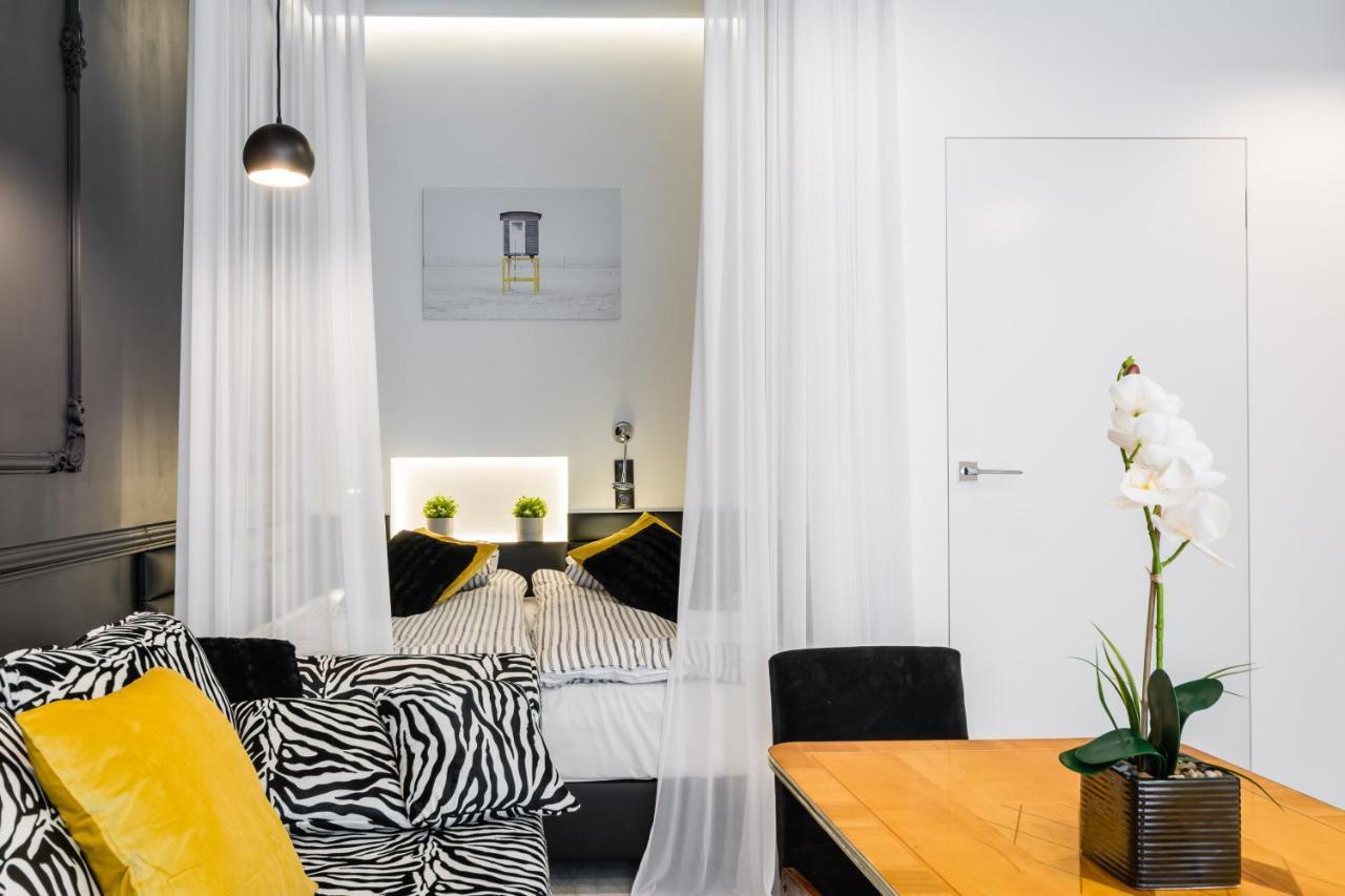Groble Deluxe Apartments Wawelofts Cracovia Esterno foto