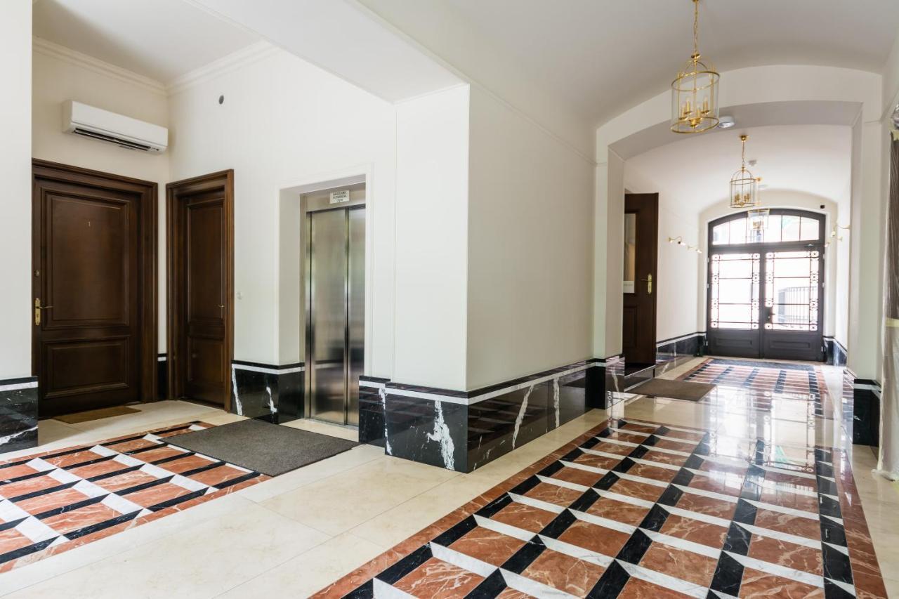 Groble Deluxe Apartments Wawelofts Cracovia Esterno foto