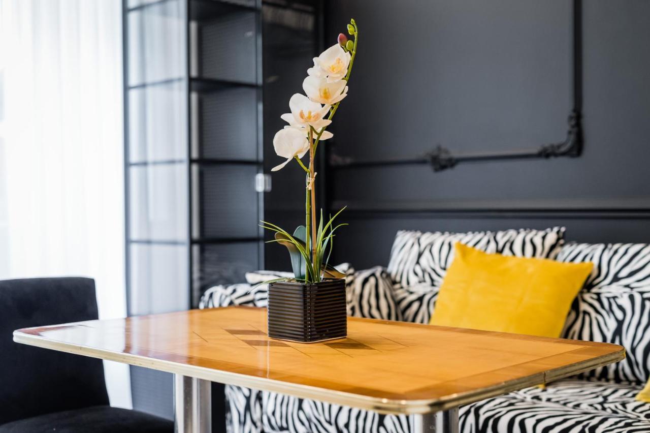 Groble Deluxe Apartments Wawelofts Cracovia Esterno foto