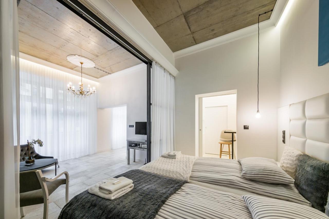 Groble Deluxe Apartments Wawelofts Cracovia Esterno foto