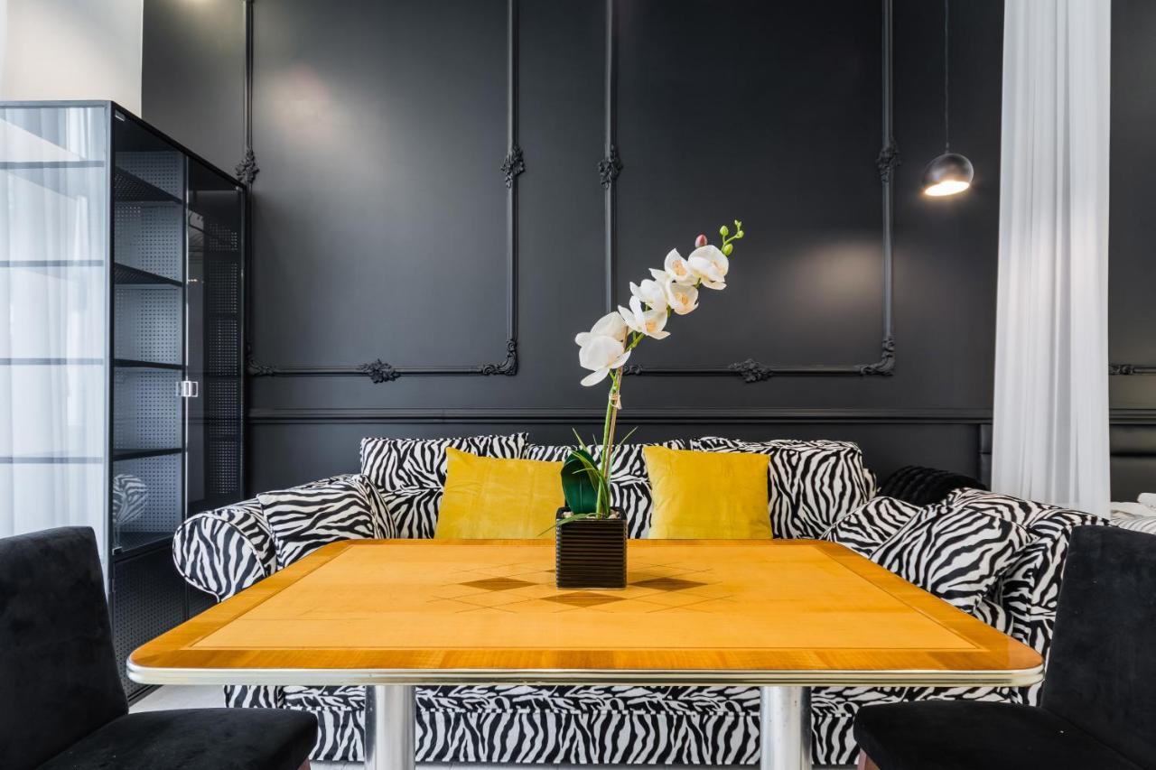 Groble Deluxe Apartments Wawelofts Cracovia Esterno foto